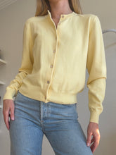 Load image into Gallery viewer, Levis - Button Up Cardigan - Pastel Yellow - M
