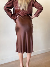 Load image into Gallery viewer, Country Road - Slip Midi Skirt w Side Slit - Brown - 4
