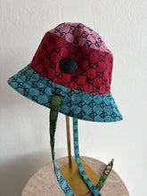 Load image into Gallery viewer, Gucci - GG Monogram Reversible Bucket Hat - Multi - S
