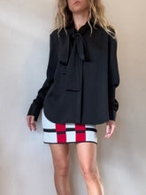 Load image into Gallery viewer, Alex Perry - Fitted Crepe Satin Shirt w Tie Neck - Black - 12
