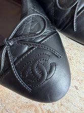 Load image into Gallery viewer, Chanel - Quilted Calfskin Ballet Flats - Black - 40c - RRP $1700
