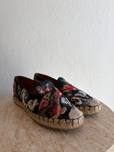 Load image into Gallery viewer, Valentino - Fabric Floral Butterfly Espadrilles - Black - 37 - w box
