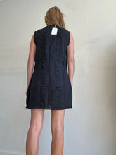 Load image into Gallery viewer, Dôen - Sleeveless Panelled Shift Dress - Black - XL
