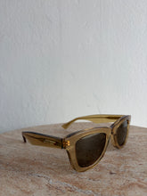 Load image into Gallery viewer, Bottega Veneta - BV1147S Wayfarer Mirrored Sunglasses  - Honey
