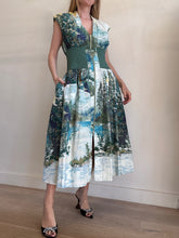 Load image into Gallery viewer, Anthropologie - Forest Print Zip Front Midi Dress - Green - L
