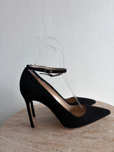 Load image into Gallery viewer, Manolo Blahnik - Black Suede Pointed Toe Pumps w ankle strap - Black - 37.5 - RRP $1245
