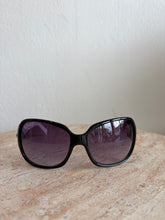 Load image into Gallery viewer, Fendi - Vintage FS384 Sunglasses w Buckle detail  - Black &amp; White -
