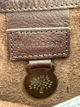 Load image into Gallery viewer, Mulberry - Vintage Tyler Shoulder Bag - Chocolate - S
