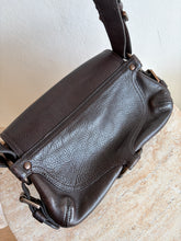 Load image into Gallery viewer, Mulberry - Vintage Tyler Shoulder Bag - Chocolate - S
