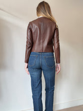 Load image into Gallery viewer, Goelia - Collarless Leather Jacket w Metal buttons - Brown - XS
