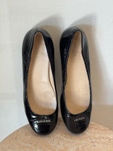 Load image into Gallery viewer, Prada - Patent Leather Ballet Flats - Black - 38.5

