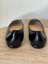 Load image into Gallery viewer, Prada - Patent Leather Ballet Flats - Black - 38.5
