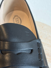 Load image into Gallery viewer, Tods - Leather Penny Loafers - Black - 42 - RRP$1,110
