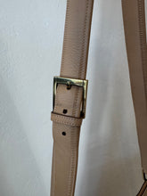 Load image into Gallery viewer, Vintage Gucci - Leather Shoulder Bag - Tan - S
