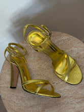 Load image into Gallery viewer, Scanlan Theodore - Criss Cross Heels w Ankle Strap - Yellow Gold - 39 - RRP$650
