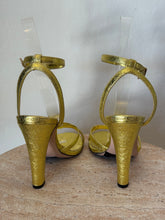 Load image into Gallery viewer, Scanlan Theodore - Criss Cross Heels w Ankle Strap - Yellow Gold - 39 - RRP$650
