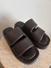 Load image into Gallery viewer, Camilla and Marc - Sierra Slides  - Brown - 41 - RRP$550
