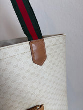 Load image into Gallery viewer, Gucci - Vintage Tote w front leather pocket and logo handle -  M
