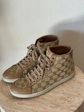 Load image into Gallery viewer, Gucci - GG Supreme Canvas Hightop Sneaker - Sand/Beige - 39
