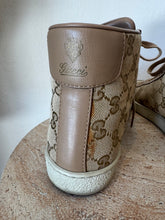 Load image into Gallery viewer, Gucci - GG Supreme Canvas Hightop Sneaker - Sand/Beige - 39
