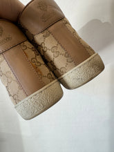 Load image into Gallery viewer, Gucci - GG Supreme Canvas Hightop Sneaker - Sand/Beige - 39
