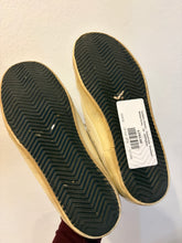 Load image into Gallery viewer, Golden Goose - Superstar Sneaker - White/Grey - 39 - RRP$855
