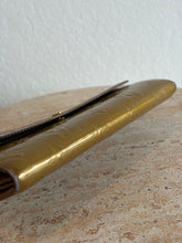 Load image into Gallery viewer, Vintage Louis Vuitton - Monogram Vernis Sarah Wallet - Glossy Gold - M
