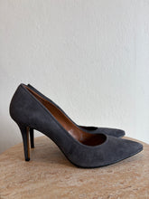 Load image into Gallery viewer, Coach - Waverly Suede Pump Heels - Grey - 10
