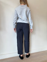 Load image into Gallery viewer, Kenzo - Floral Logo Sweatshirt - Grey - m
