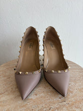 Load image into Gallery viewer, Valentino - Rockstud Pointed Pump Heels - Nude - 41
