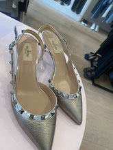 Load image into Gallery viewer, Valentino - Rockstud Slingback Kitten Heel - Metallic - 38 - RRP$1150
