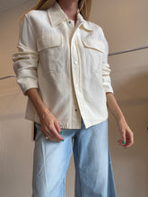 Load image into Gallery viewer, Vince - Collar Jacket w front pockets - Cream - XL
