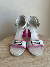 Load image into Gallery viewer, Louis Vuitton - Arcade Leather Sandals - White Pink - 38
