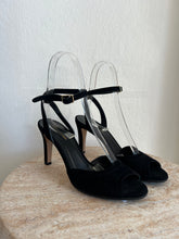 Load image into Gallery viewer, Scanlan Theodore - Suede Heeled Sandal - Black - 38 - RRP$600 - w Box
