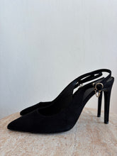 Load image into Gallery viewer, Camilla and Marc - Masae Suede Pointy Heels - Black - 41 - New w box
