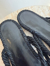 Load image into Gallery viewer, Le Monde - Beryl Rope Sandals  - Black - 40
