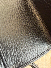 Load image into Gallery viewer, Gucci - GG Compact Marmont Wallet w Zip - Black - S
