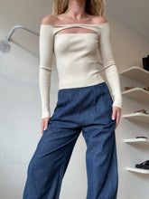 Load image into Gallery viewer, Henne - LS ribbed knit Top w twist detail  - Cream - 6
