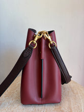Load image into Gallery viewer, Coach - Willow Leather Bucket Bag - Oxblood/Burgundy - S
