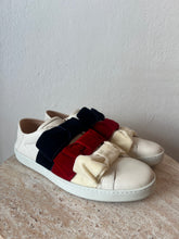 Load image into Gallery viewer, Gucci - Ace Velvet Bow Sneakers - White - 40 - RRP$820
