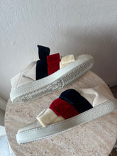 Load image into Gallery viewer, Gucci - Ace Velvet Bow Sneakers - White - 40 - RRP$820
