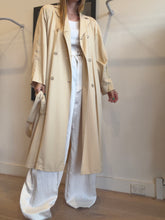 Load image into Gallery viewer, I Blue - Lightweight Trench w Belt - Buttermilk - 38
