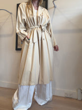 Load image into Gallery viewer, I Blue - Lightweight Trench w Belt - Buttermilk - 38
