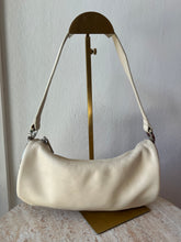 Load image into Gallery viewer, Oroton - Shoulder Bag w silver hardware - Ivory - S
