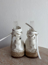 Load image into Gallery viewer, NEW Celine - Leather pointed Espadrilles w ankle strap - White - 38 - w box
