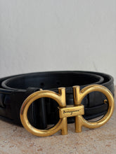 Load image into Gallery viewer, Salvatore Ferragamo - Buckle Leather Belt - Black - 75cm
