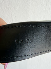Load image into Gallery viewer, Salvatore Ferragamo - Buckle Leather Belt - Black - 75cm
