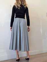 Load image into Gallery viewer, Moncler - Pleated Elastic Waist Midi Skirt - Grey -M
