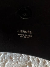 Load image into Gallery viewer, Hermes - Collier de Chien Cuff - Black - S - w box
