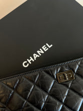 Load image into Gallery viewer, Chanel - Quilted Caviar Leather Pouch Clutch  - Black - Small - w box/dust bag
